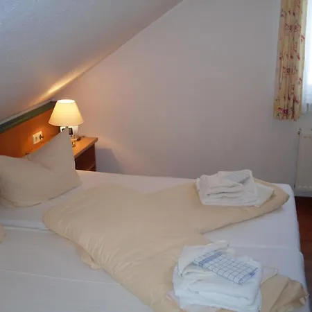 Fewo's Zinglingstrasse Im Ostseebad * Binz