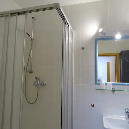 Apartment Fewo's Zinglingstrasse Im Ostseebad