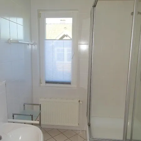 Apartment Fewo's Zinglingstrasse Im Ostseebad Binz