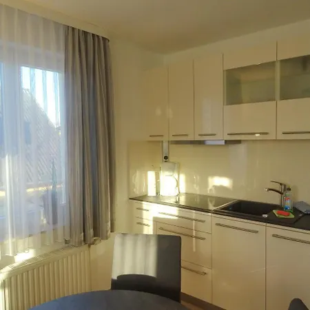 Fewo's Zinglingstrasse Im Ostseebad *